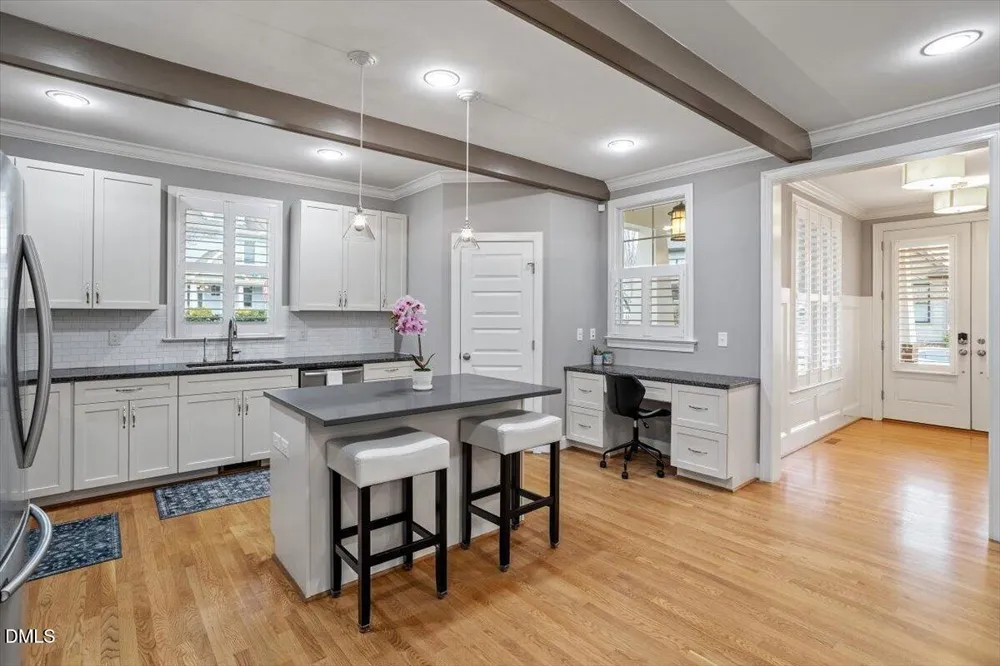 405 Jewell Drive Chapel Hill, NC 27516