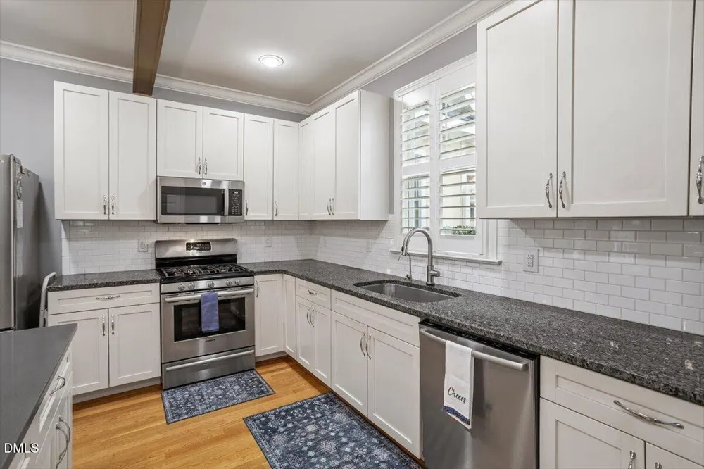 405 Jewell Drive Chapel Hill, NC 27516