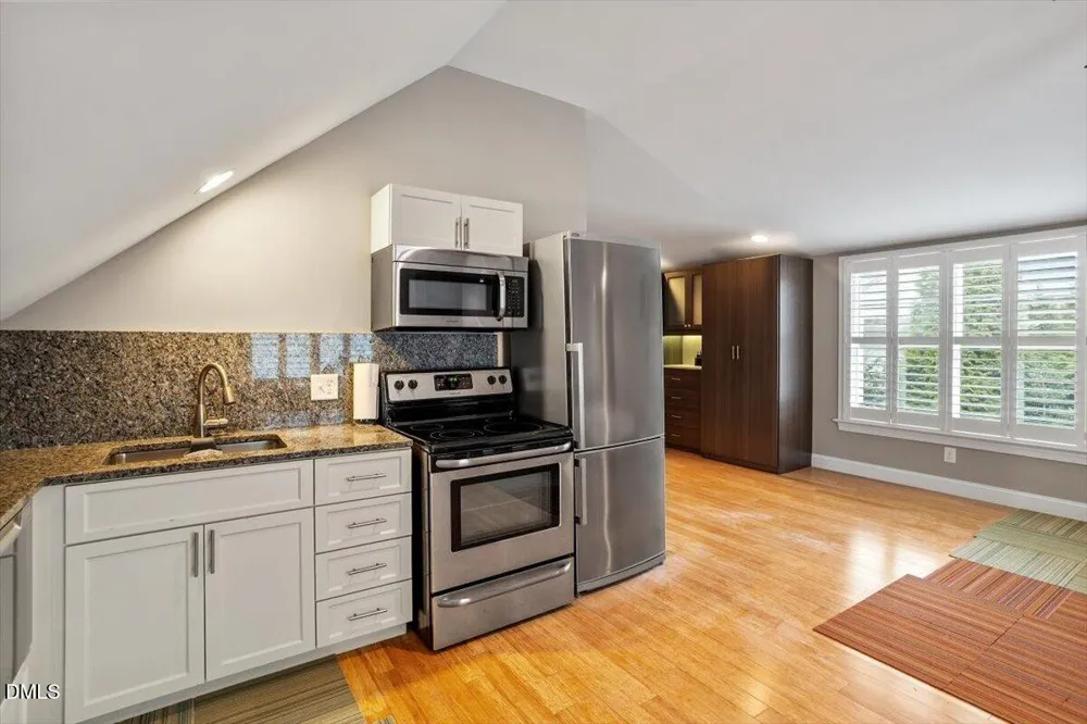 405 Jewell Drive Chapel Hill, NC 27516