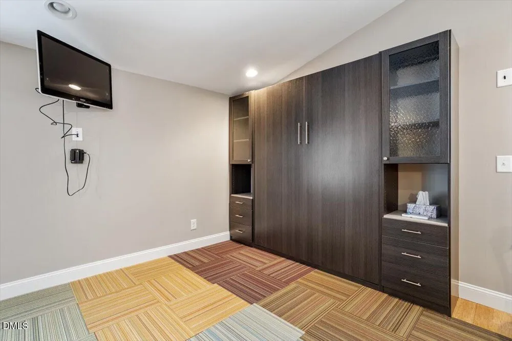 405 Jewell Drive Chapel Hill, NC 27516