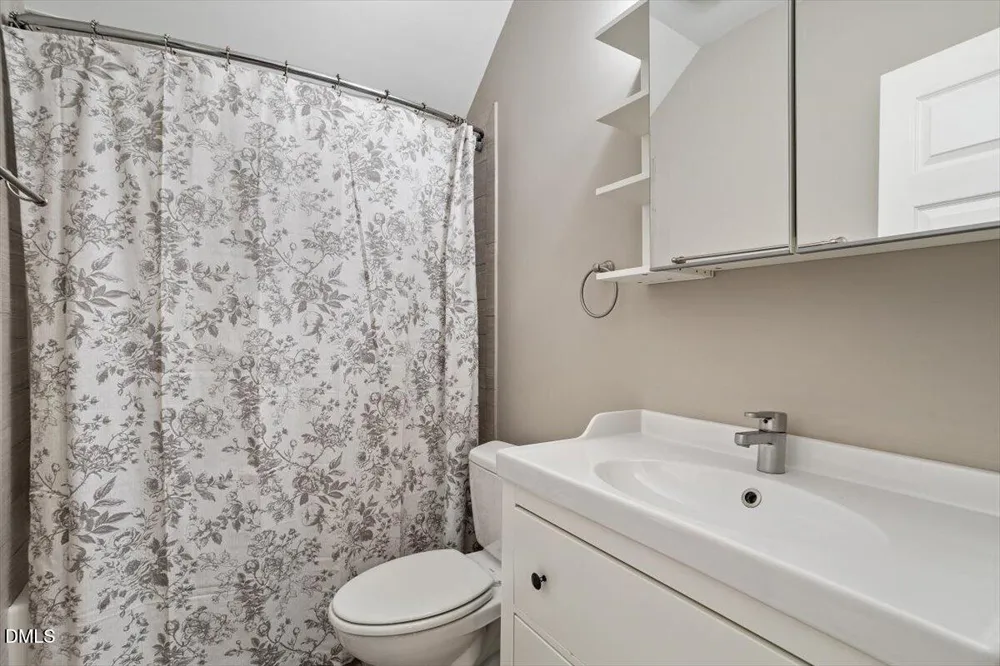 405 Jewell Drive Chapel Hill, NC 27516
