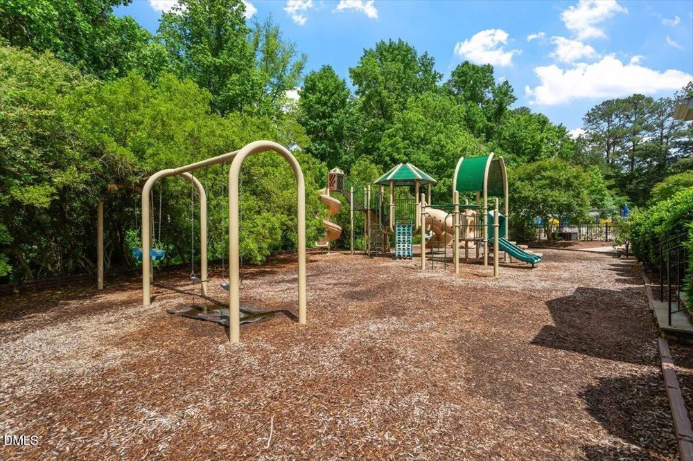 405 Jewell Drive Chapel Hill, NC 27516