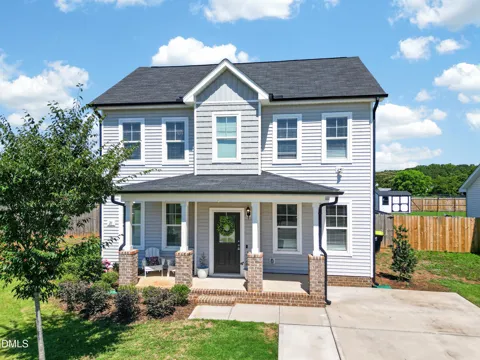 21 Longbow Drive