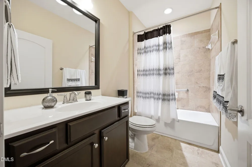 1089 Blue Bird Lane Wake Forest, NC 27587