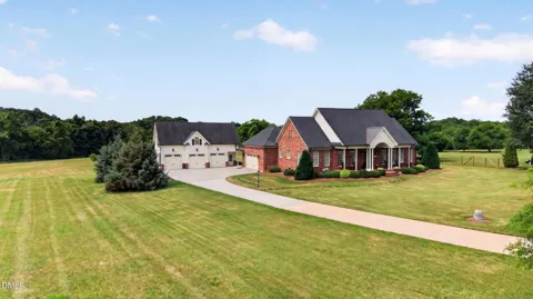 2395 Spencer Road