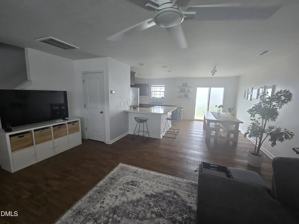 7369 Garett Park Drive Whitsett, NC 27377