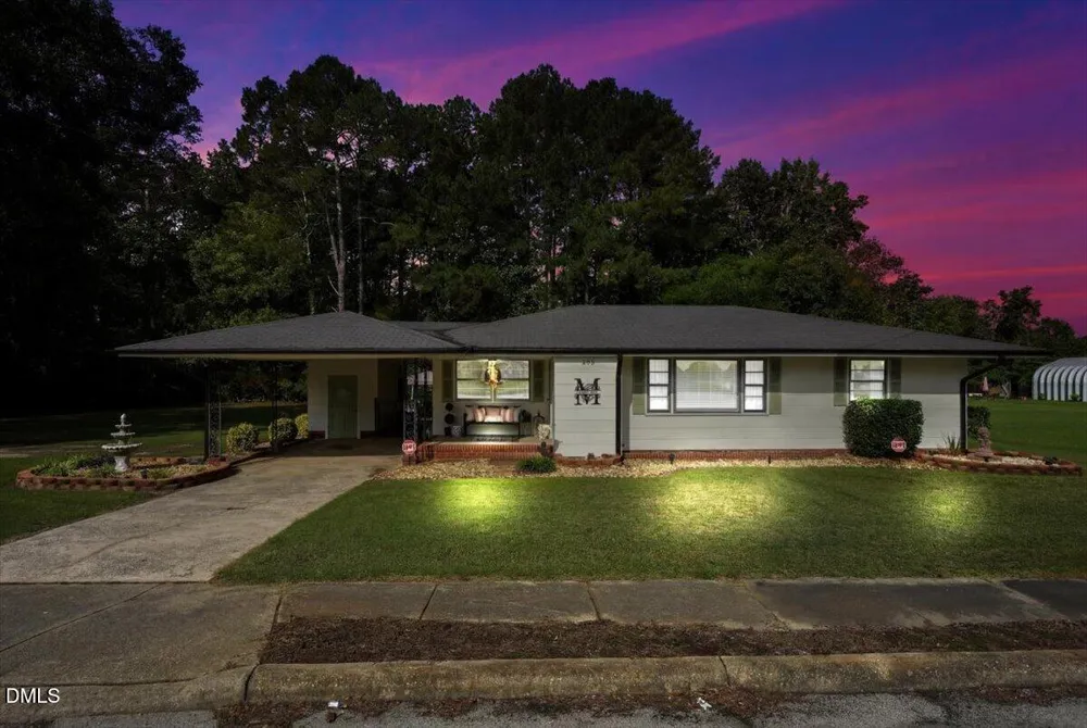 206 E Main Street Micro, NC 27555