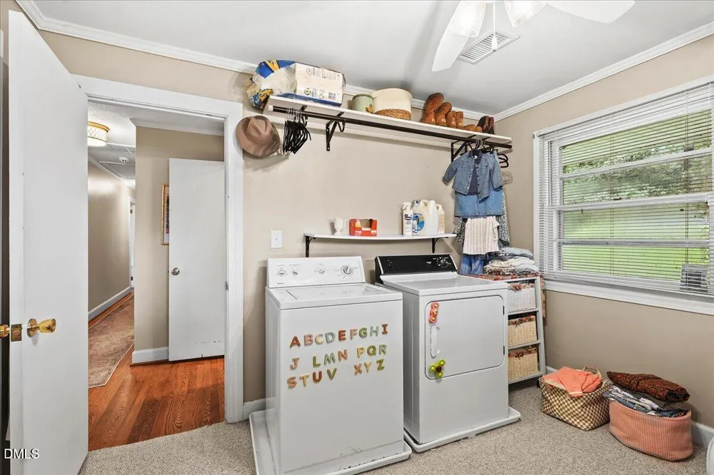 206 E Main Street Micro, NC 27555