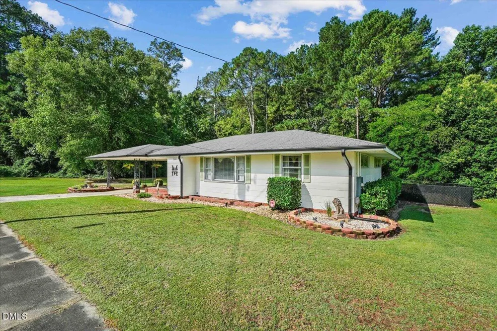 206 E Main Street Micro, NC 27555