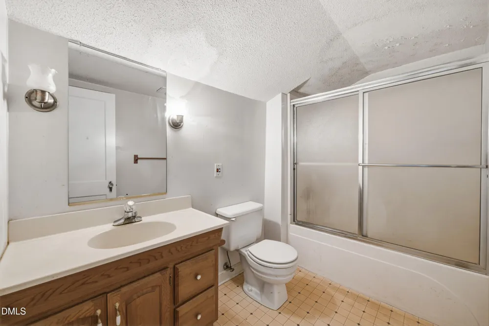 7388 Old 421 Road Liberty, NC 27298