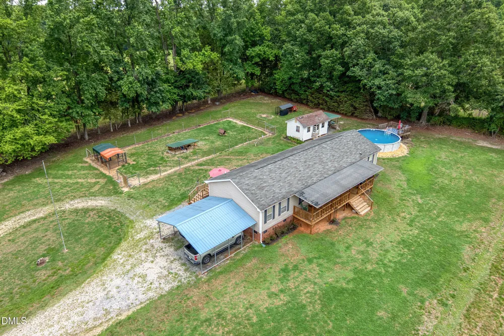 7388 Old 421 Road Liberty, NC 27298