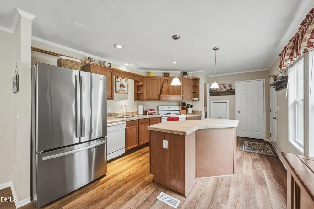 7388 Old 421 Road Liberty, NC 27298