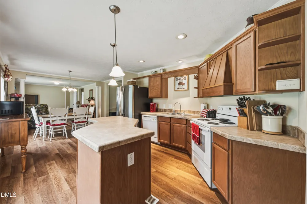 7388 Old 421 Road Liberty, NC 27298