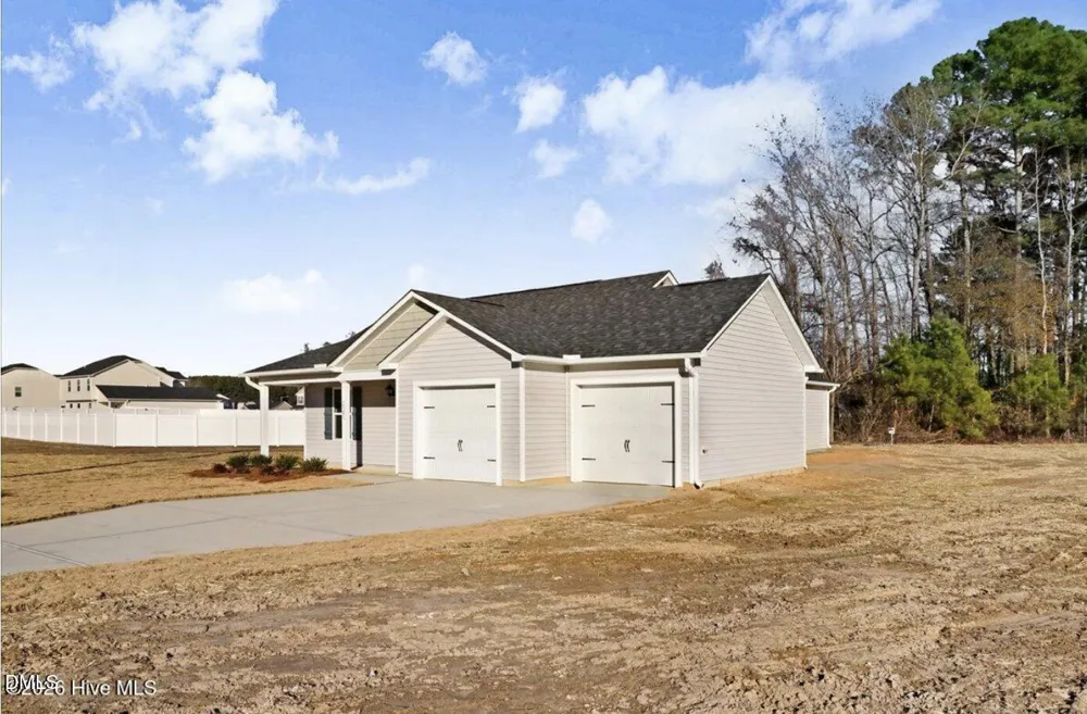 11455 Red Bud Road Castalia, NC 27816