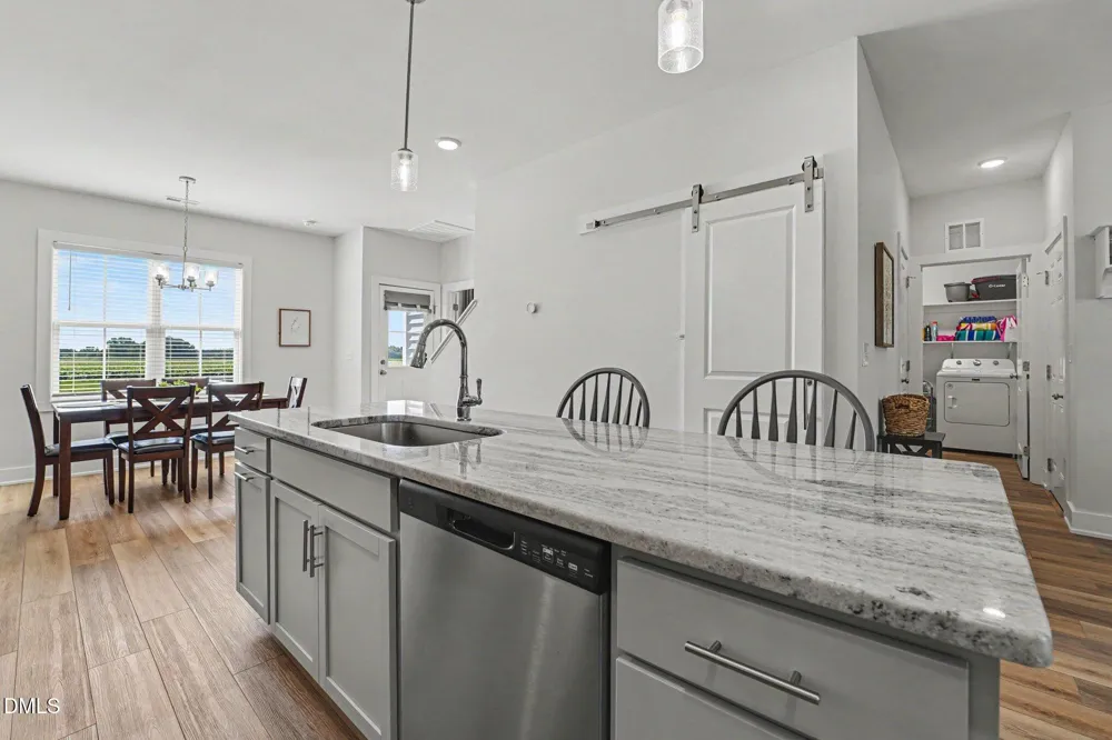 176 Glenwood Place Kenly, NC 27542