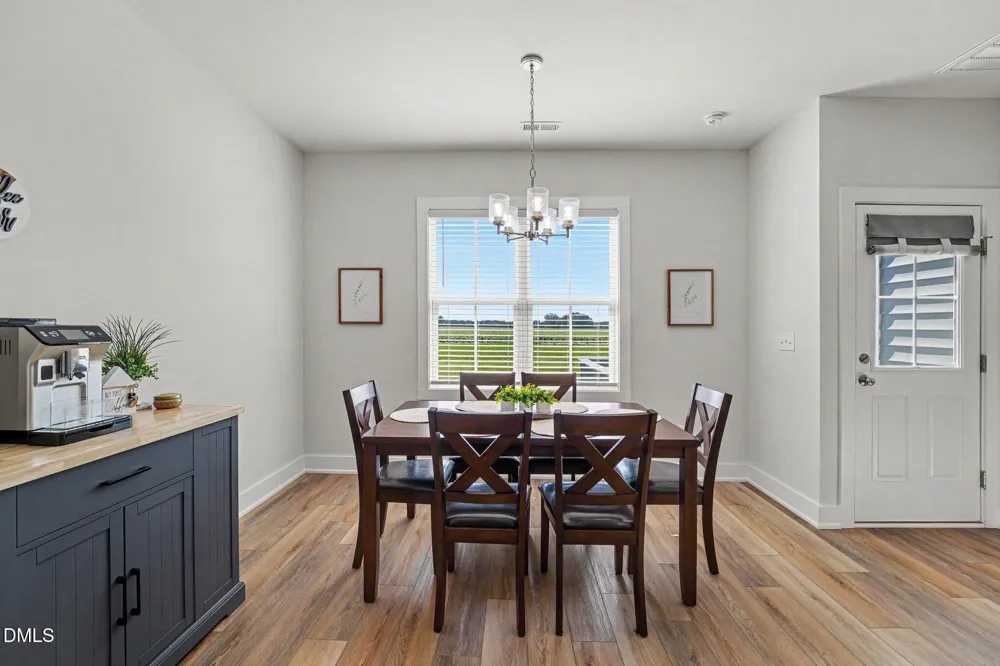 176 Glenwood Place Kenly, NC 27542