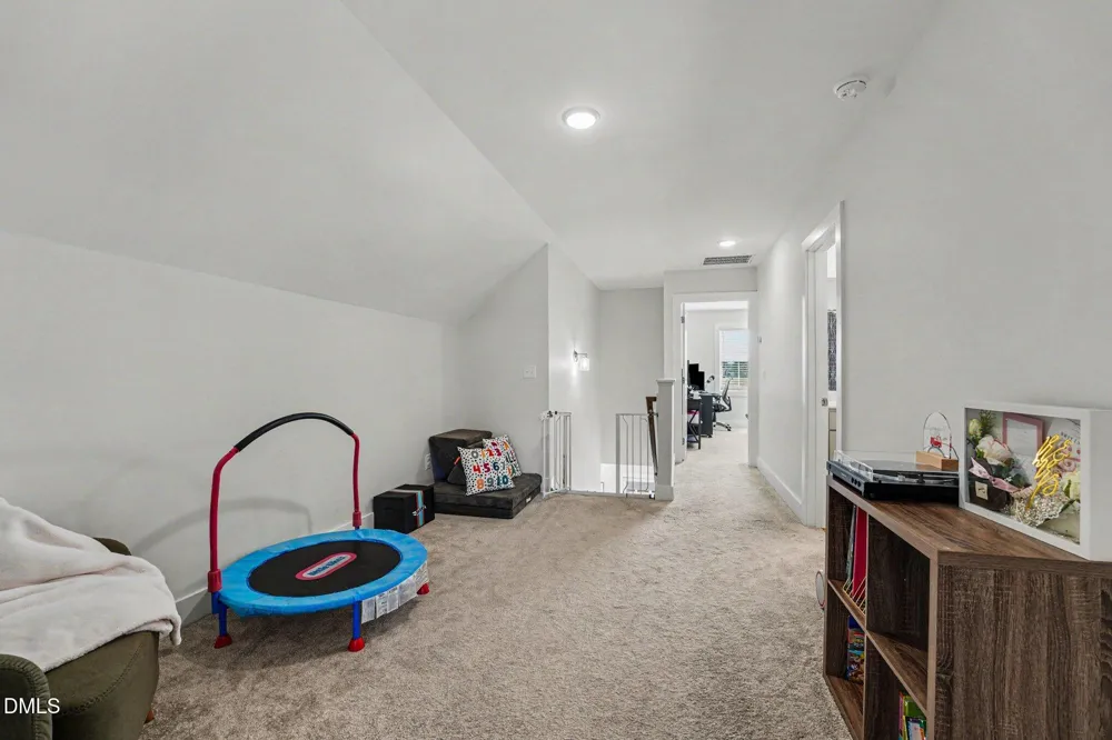 176 Glenwood Place Kenly, NC 27542