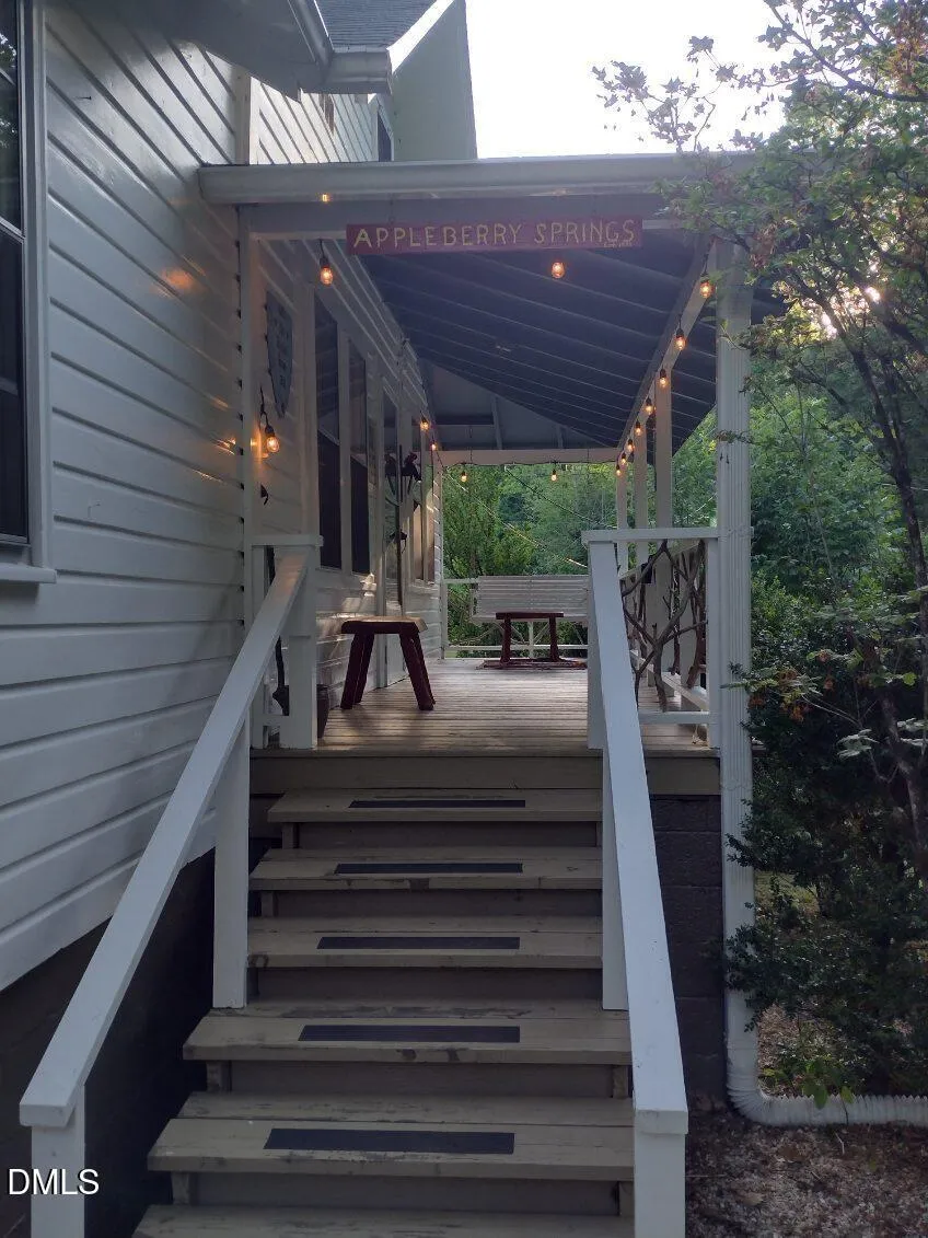 659 Chestnut Grove Road Spruce Pine, NC 28777