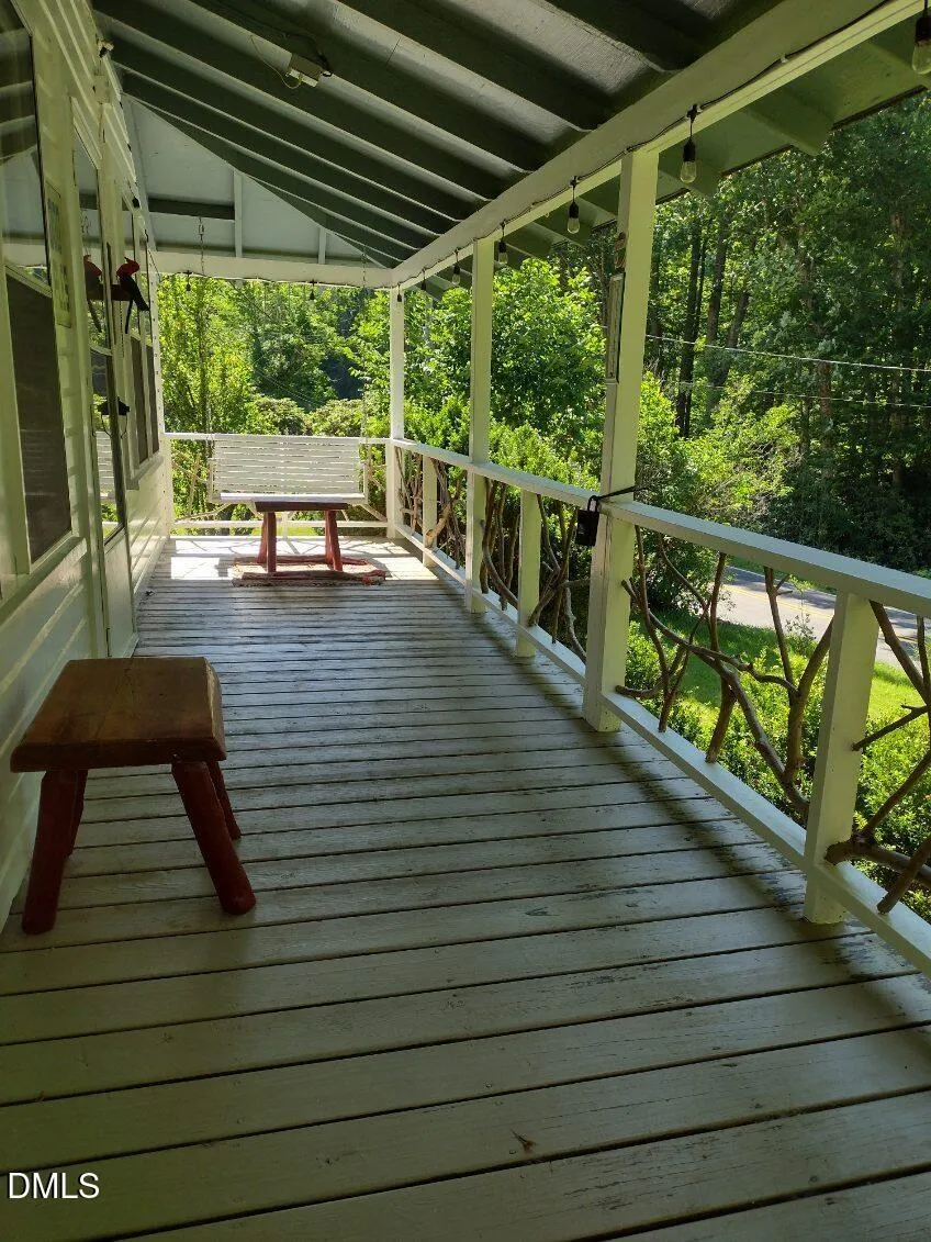 659 Chestnut Grove Road Spruce Pine, NC 28777