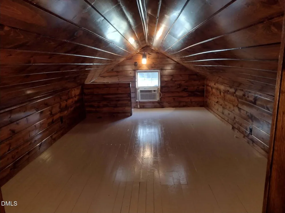 659 Chestnut Grove Road Spruce Pine, NC 28777