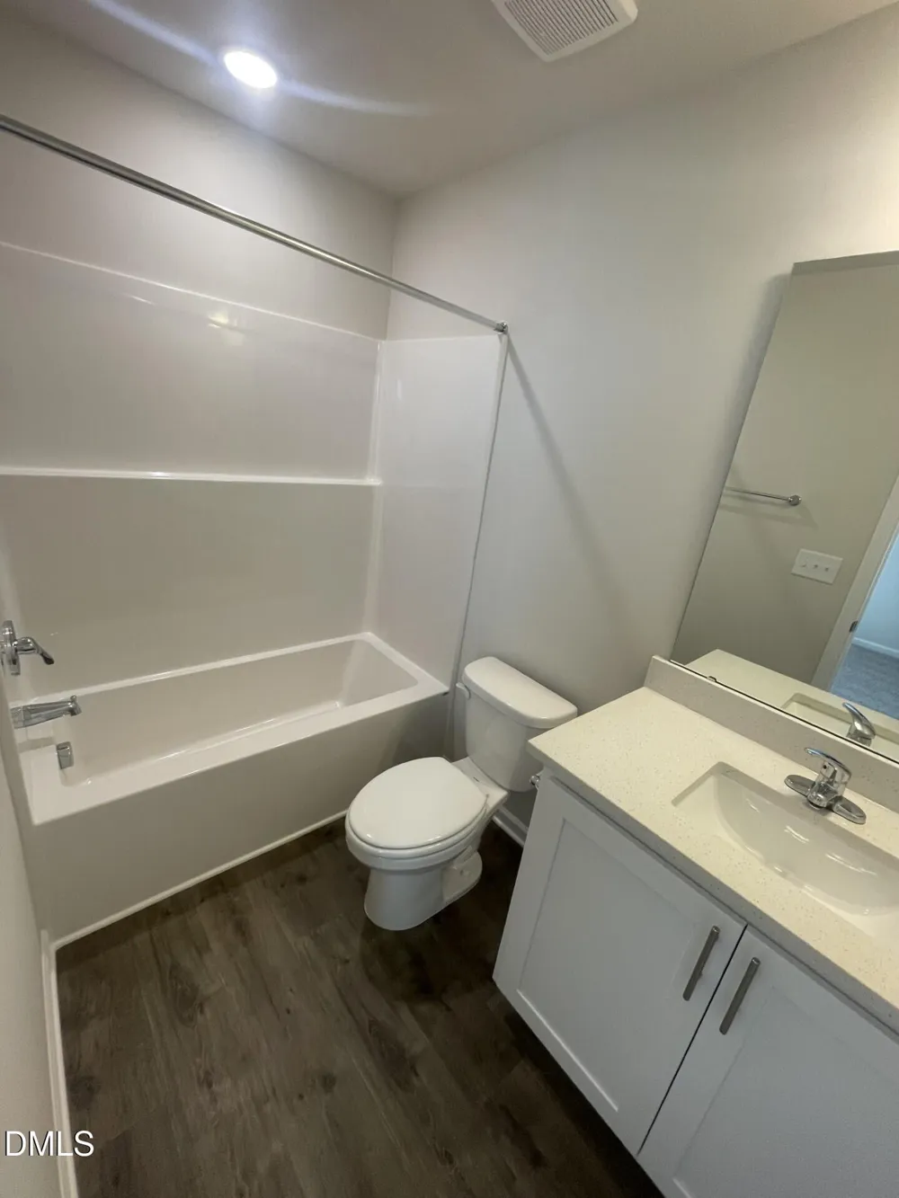1007 Peony Lane Youngsville, NC 27596