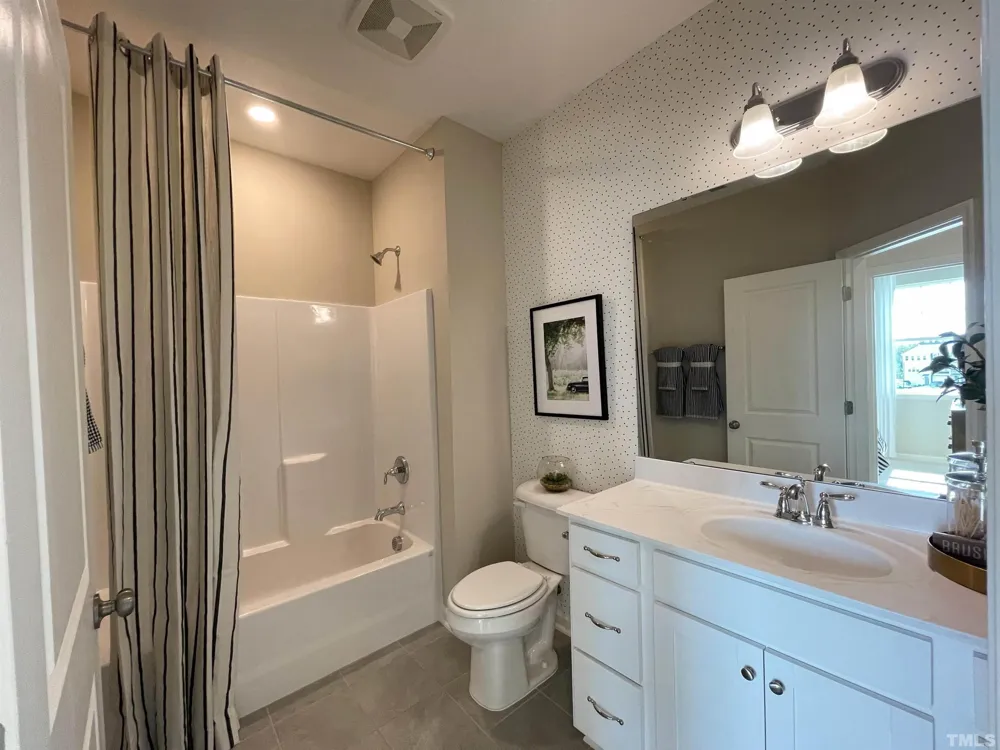 1021 Commack Drive Durham, NC 27703
