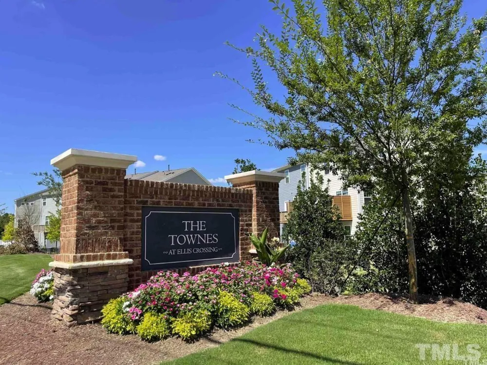1021 Commack Drive Durham, NC 27703