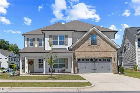 1012 Foggy Point Trail