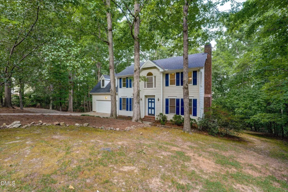 912 Stable Ridge Drive Holly Springs, NC 27540
