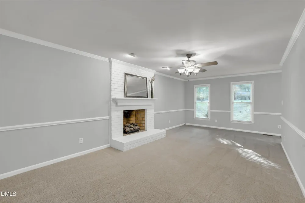 912 Stable Ridge Drive Holly Springs, NC 27540