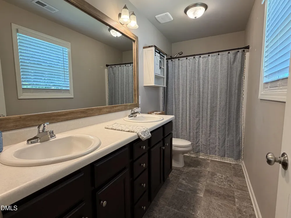 109 Larksdale Cove Benson, NC 27504