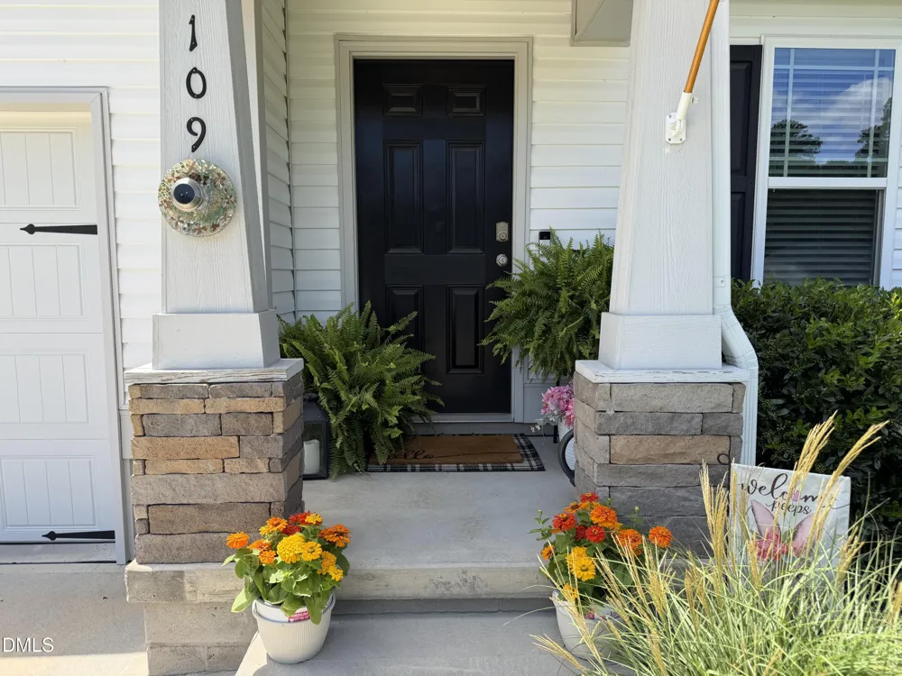 109 Larksdale Cove Benson, NC 27504
