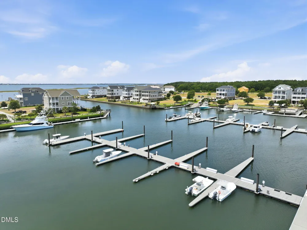 314 Cannonsgate Drive Newport, NC 28570