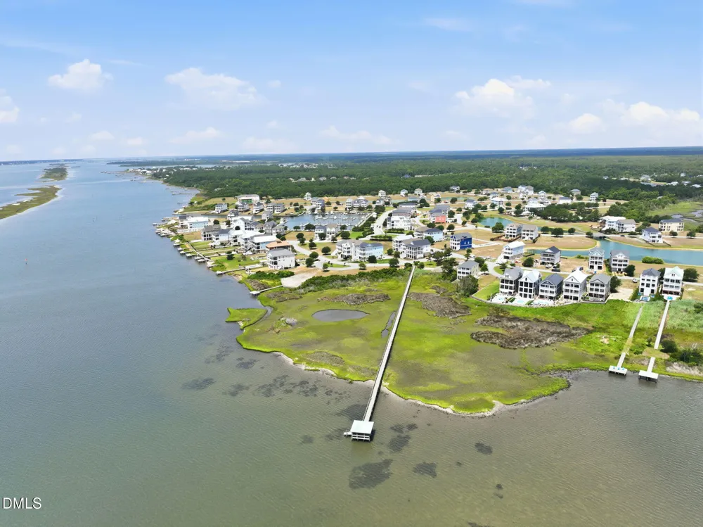 314 Cannonsgate Drive Newport, NC 28570
