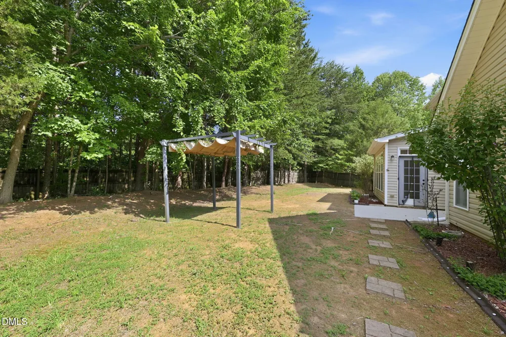 6607 Transon Court Whitsett, NC 27377