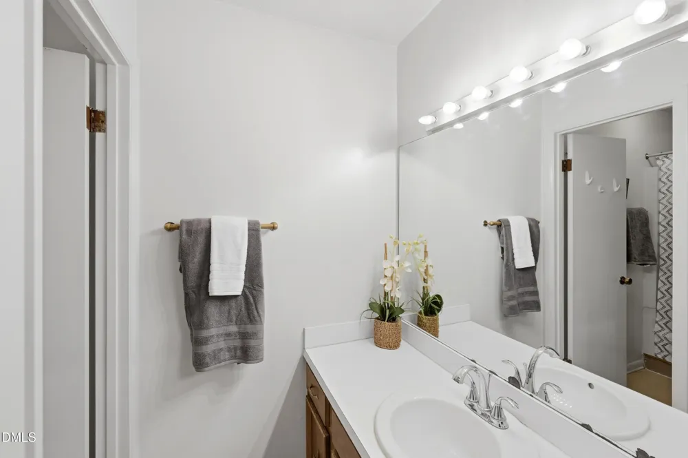 4100 Five Oaks Unit 6 Drive Durham, NC 27707