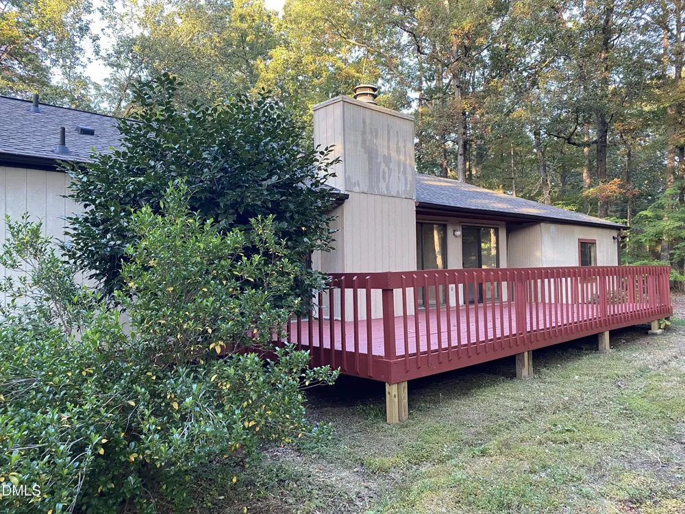 209 Hunter Hill Road Chapel Hill, NC 27516