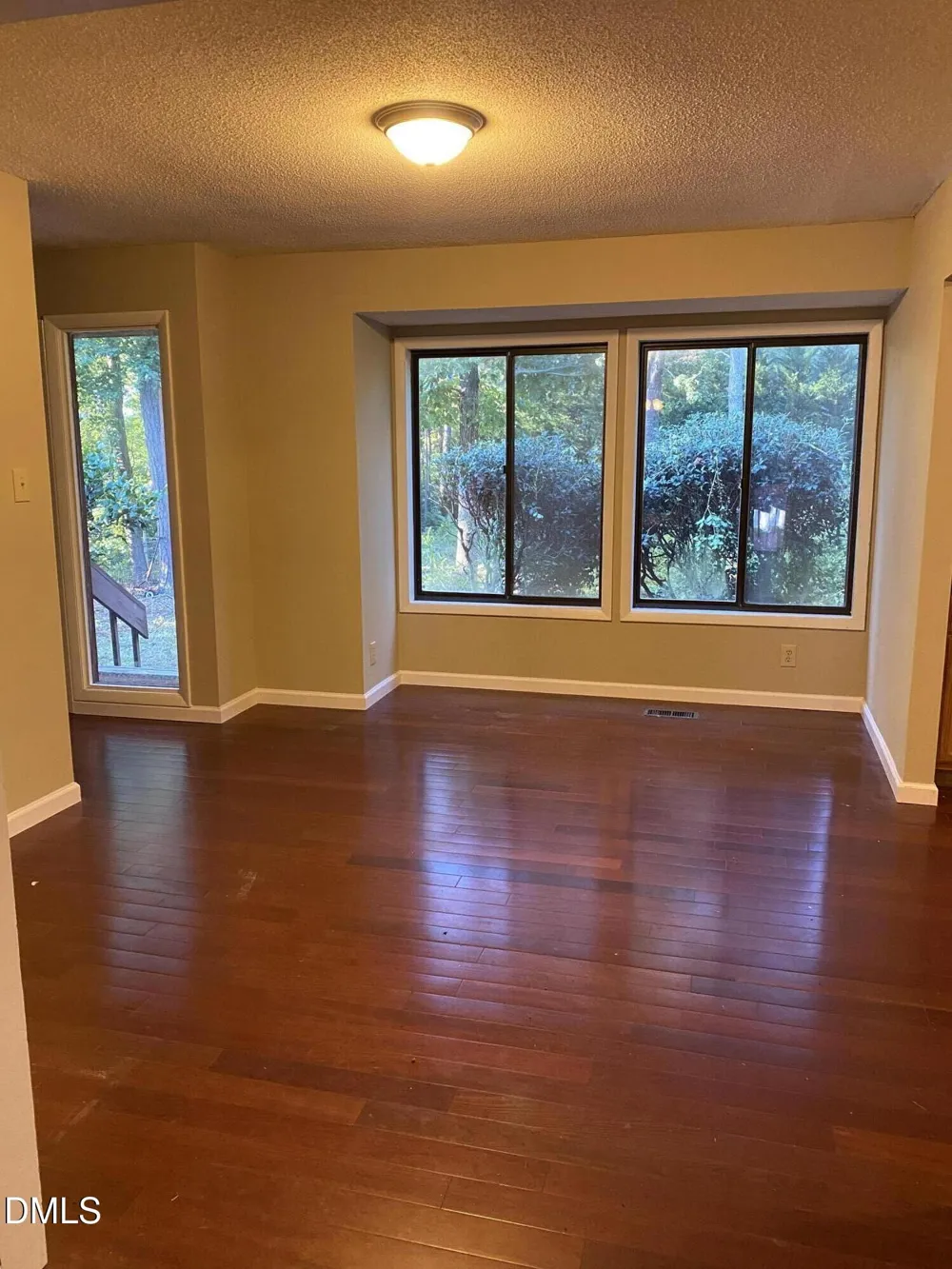 209 Hunter Hill Road Chapel Hill, NC 27516