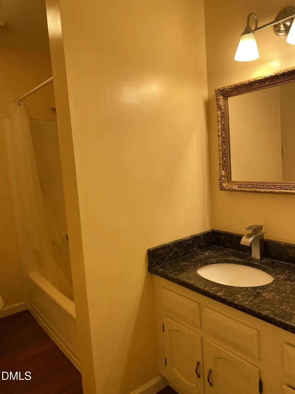 209 Hunter Hill Road Chapel Hill, NC 27516