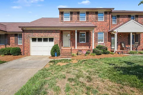 1816 Meadowview Drive