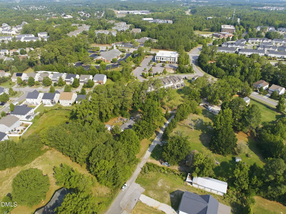 5911 Family Farm Road Morrisville, NC 27560