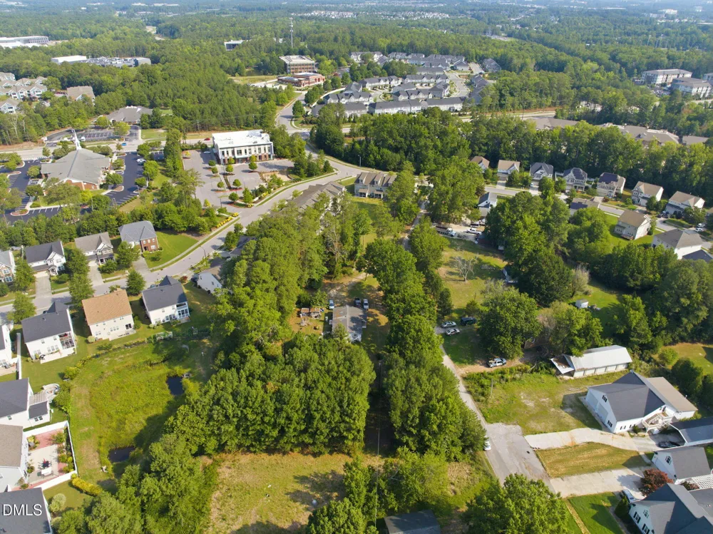 5911 Family Farm Road Morrisville, NC 27560