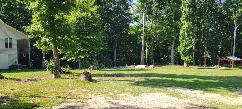 250 Oakdale Avenue Clayton, NC 27520