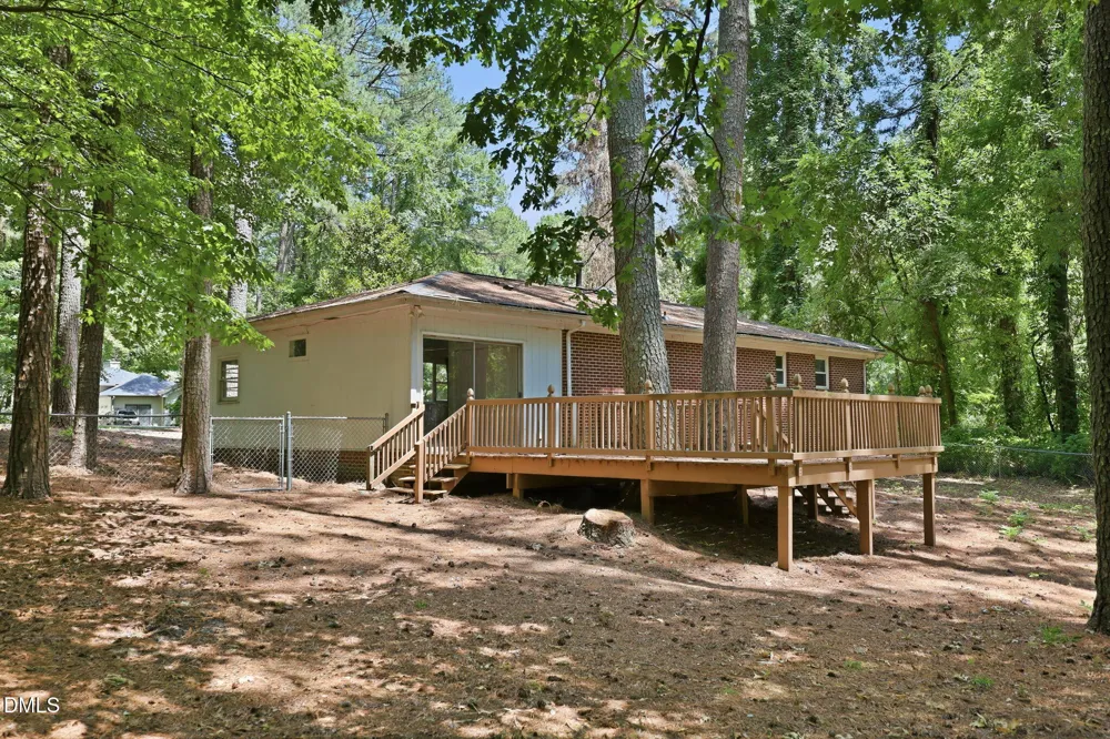 139 Windsor Circle Chapel Hill, NC 27516