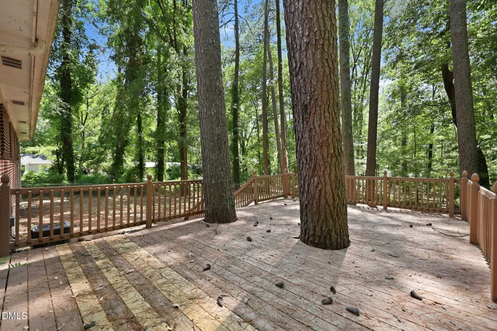 139 Windsor Circle Chapel Hill, NC 27516