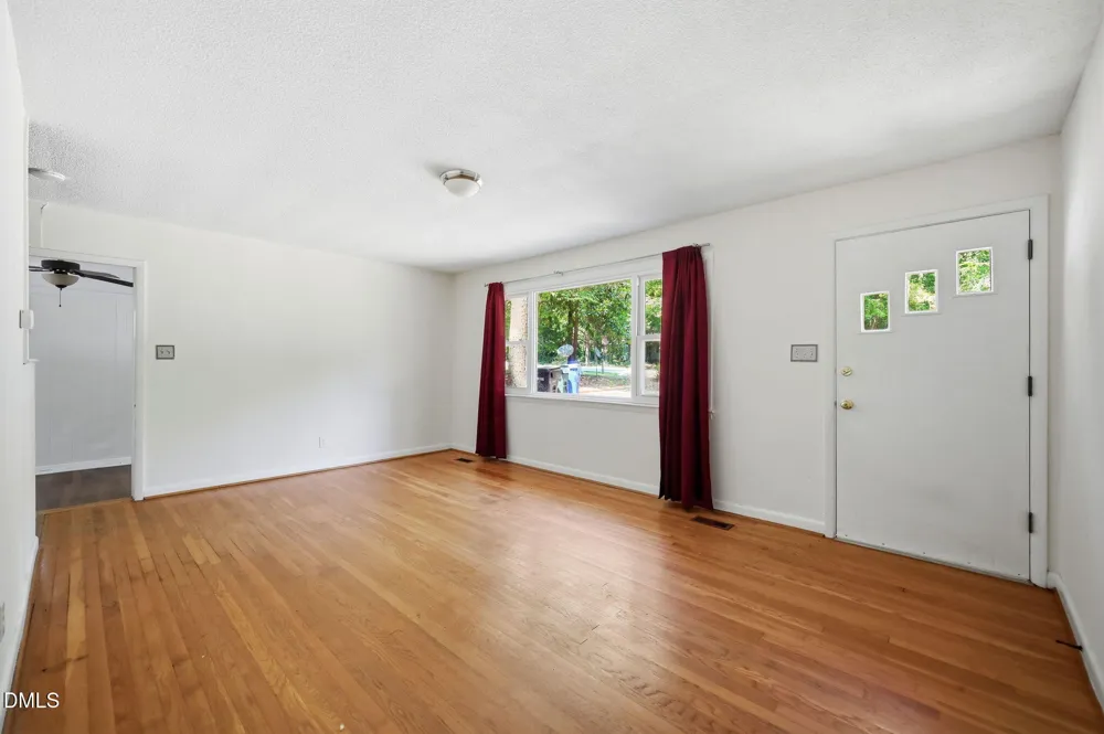 139 Windsor Circle Chapel Hill, NC 27516