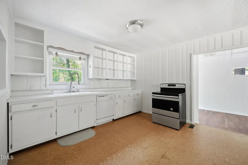 139 Windsor Circle Chapel Hill, NC 27516