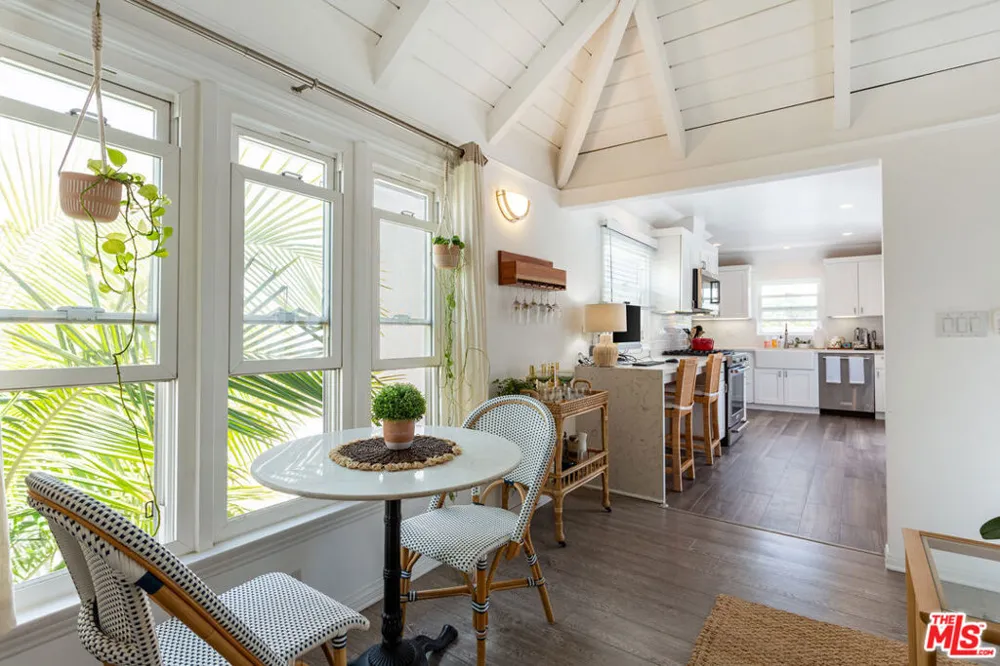 444 S ROXBURY DRIVE #B Beverly Hills, CA 90212
