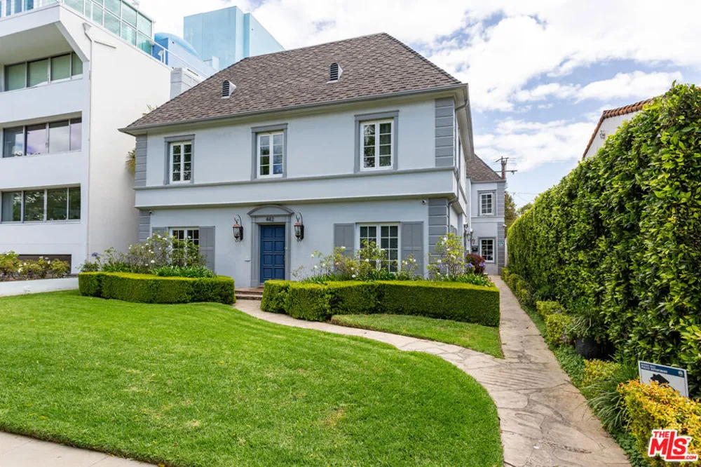 444 S ROXBURY DRIVE #B Beverly Hills, CA 90212