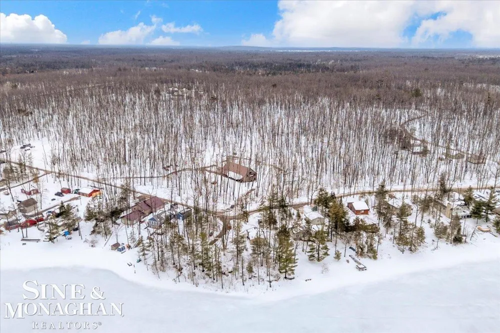 14795 Thirteenth Street Charlton Township, MI 49751